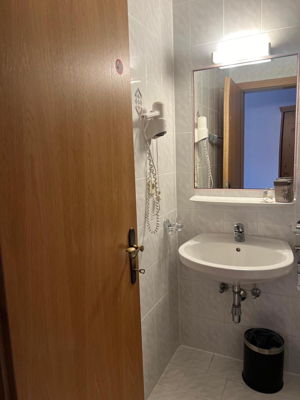 Pension Razil Ladis Esterno foto